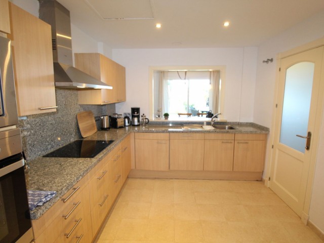 Appartement avec 3 Chambres  à San Roque Club