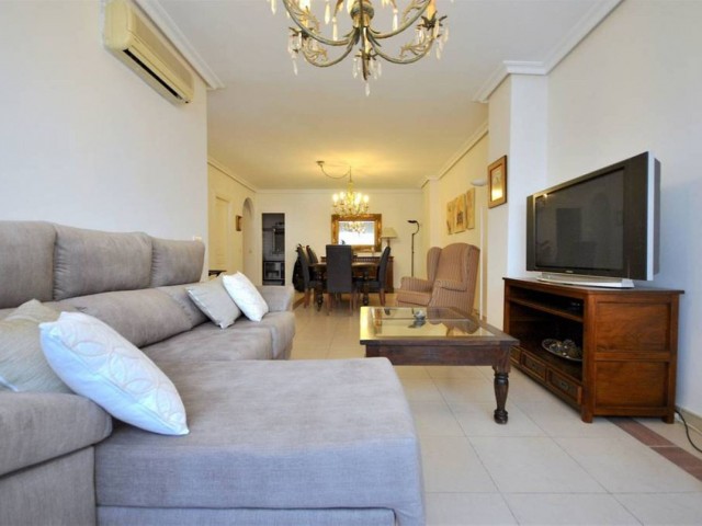 Apartment, Aloha, R5236174