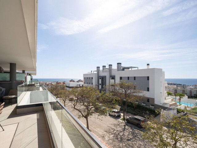 Appartement avec 4 Chambres  à Estepona