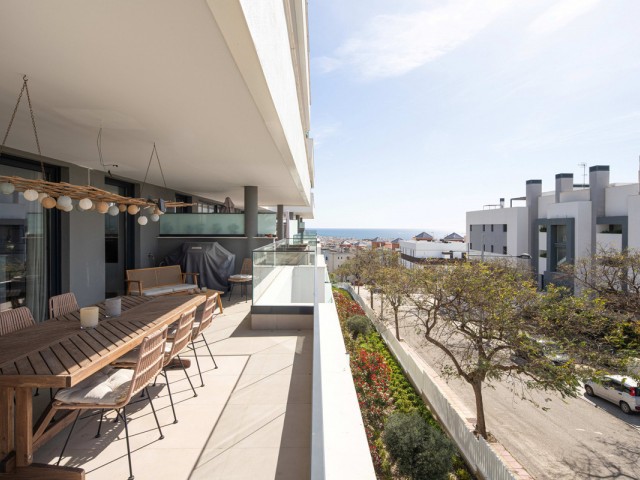 Appartement avec 4 Chambres  à Estepona