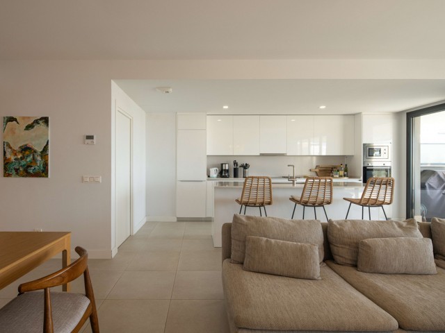 Appartement avec 4 Chambres  à Estepona