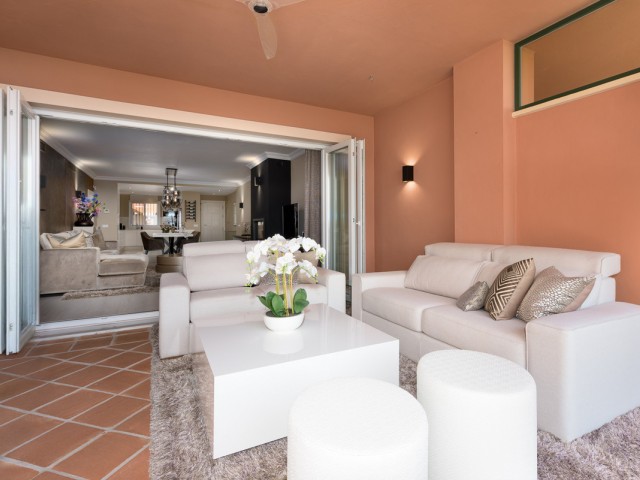 Appartement avec 2 Chambres  à Monte Halcones