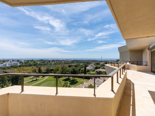 Penthouse in Estepona