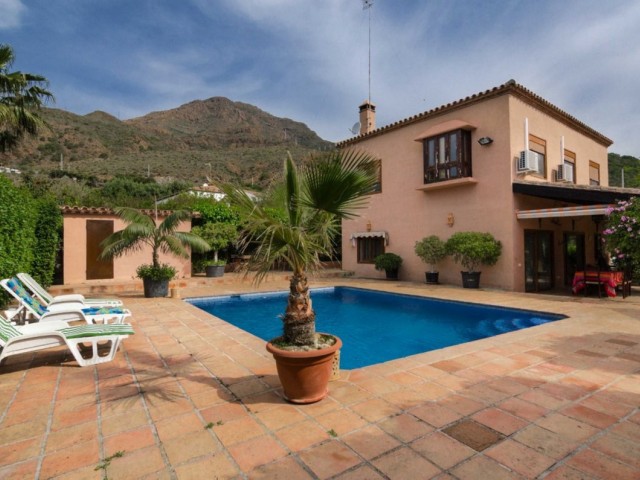 Villa, Estepona
