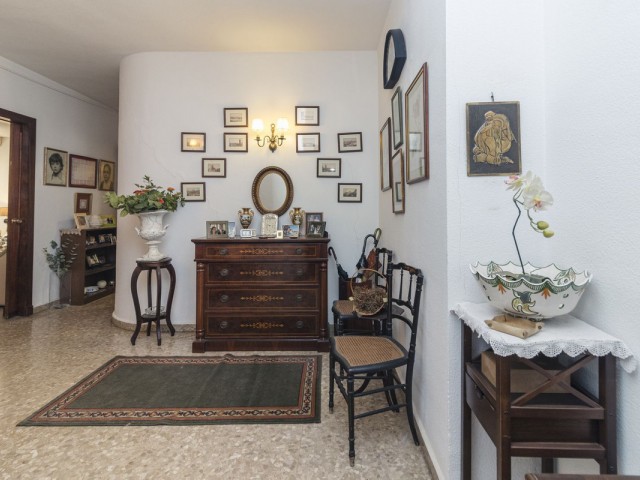 5 Schlafzimmer Apartment in Málaga Centro