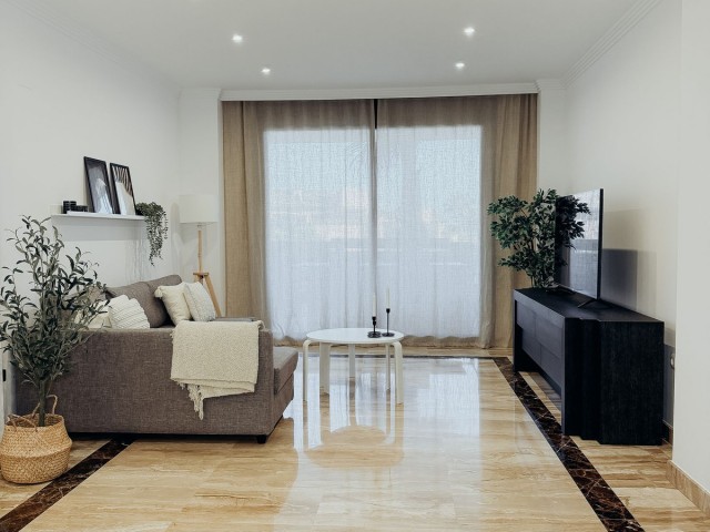 3 Bedrooms Apartment in Estepona