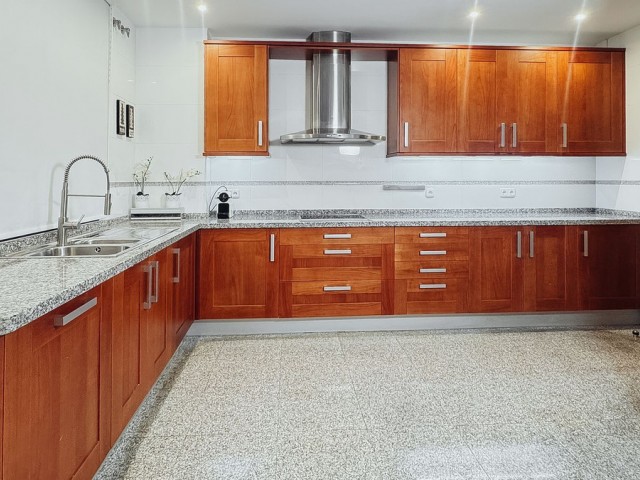 3 Bedrooms Apartment in Estepona