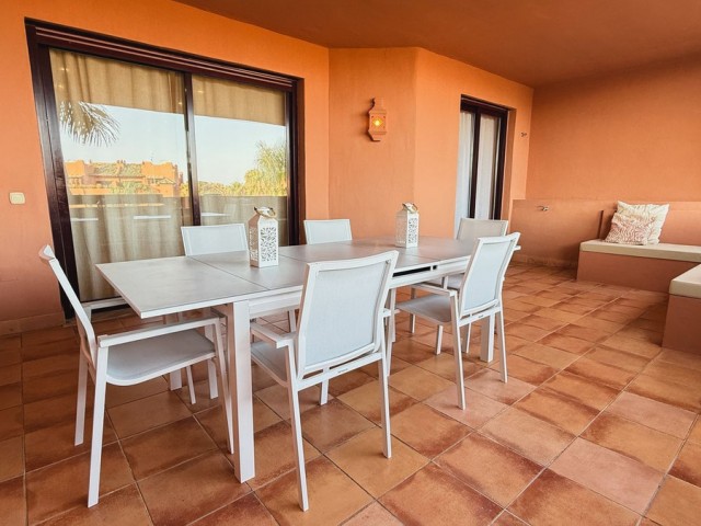 3 Bedrooms Apartment in Estepona