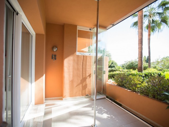 2 Soveroms Leilighet i Nueva Andalucía