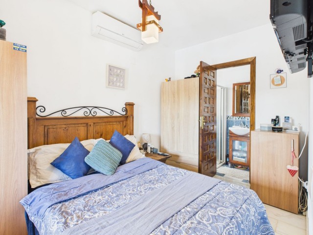 4 Bedrooms Villa in Estepona