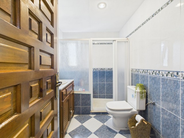 4 Bedrooms Villa in Estepona