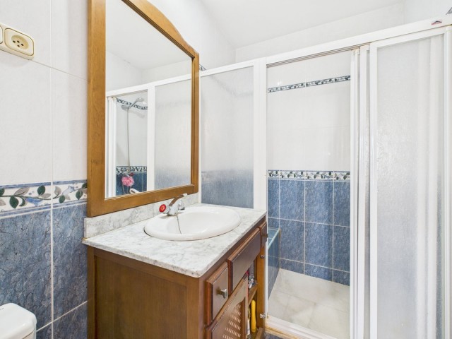 4 Bedrooms Villa in Estepona