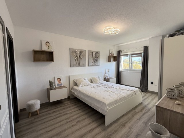 3 Bedrooms Apartment in Estepona