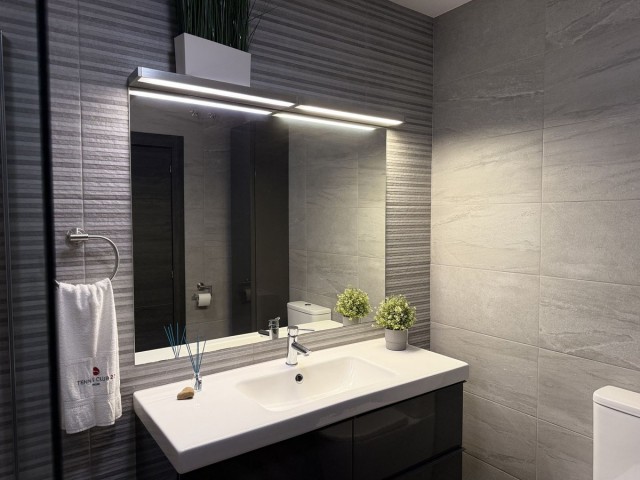 3 Bedrooms Apartment in Estepona