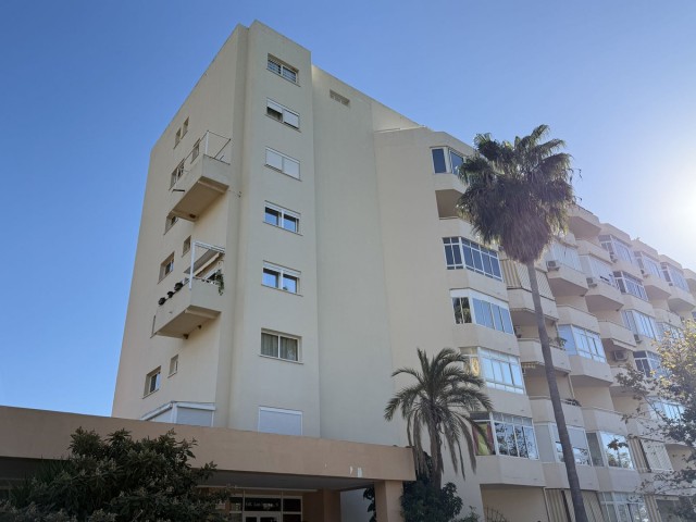 3 Bedrooms Apartment in Estepona