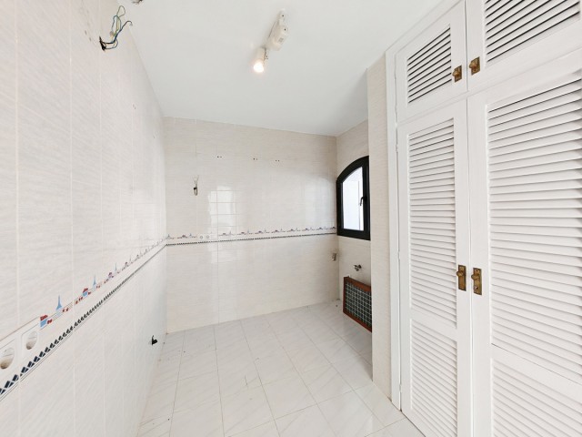 2 Bedrooms Townhouse in Cabopino