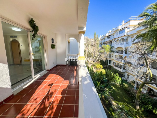 Apartment, The Golden Mile, R5236693