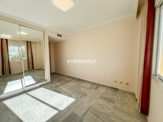 2 Bedrooms Apartment in The Golden Mile