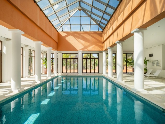 4 Bedrooms Apartment in Marbella