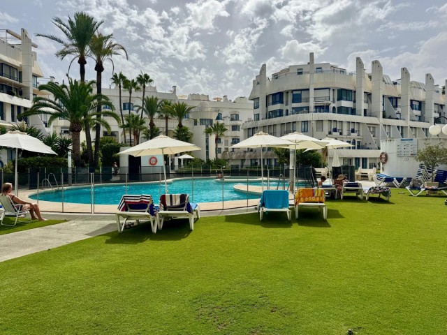 3 Bedrooms Apartment in Marbella