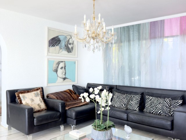 5 Bedrooms Villa in Benalmadena Costa