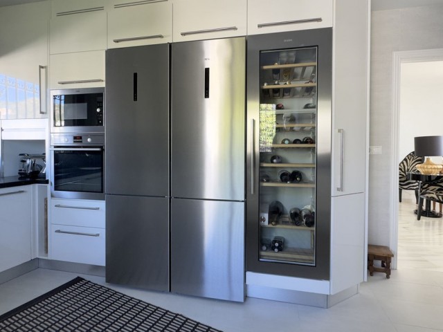 5 Bedrooms Villa in Benalmadena Costa