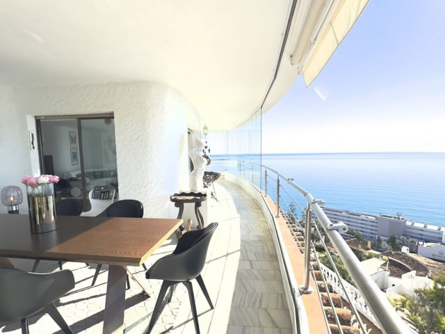 5 Bedrooms Villa in Benalmadena Costa