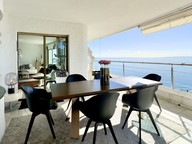 5 Bedrooms Villa in Benalmadena Costa