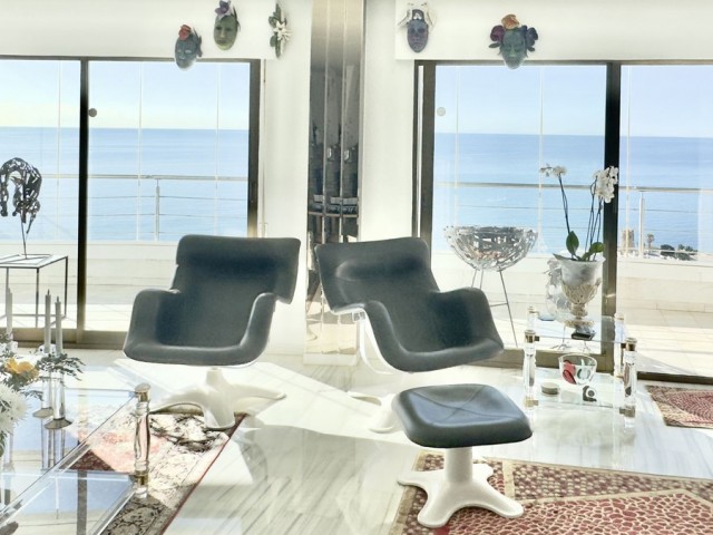 5 Bedrooms Villa in Torremuelle