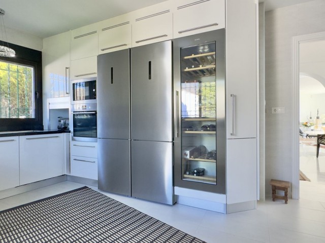 5 Bedrooms Villa in Torremuelle