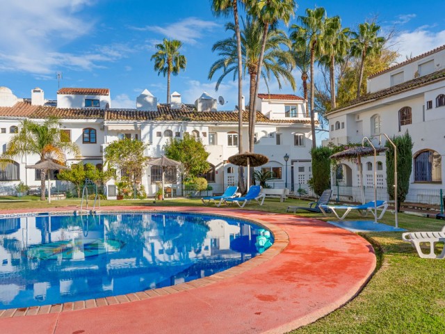 Townhouse, Guadalmina Baja, R5237023