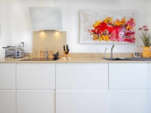 4 Schlafzimmer Reihenhaus in Nueva Andalucía