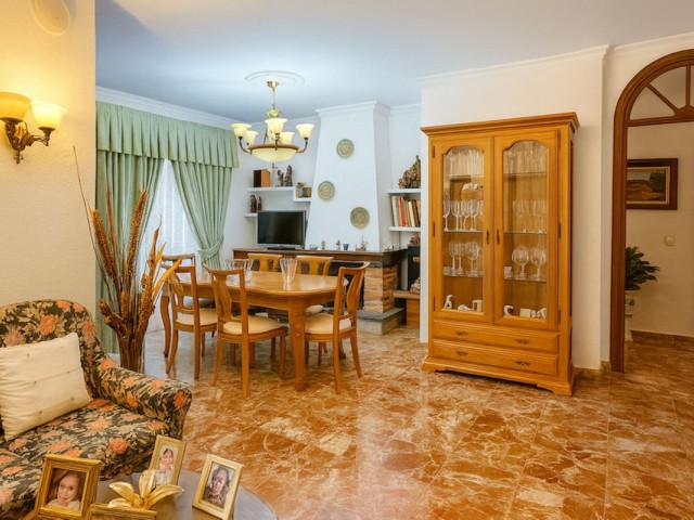 3 Bedrooms Villa in Torremolinos