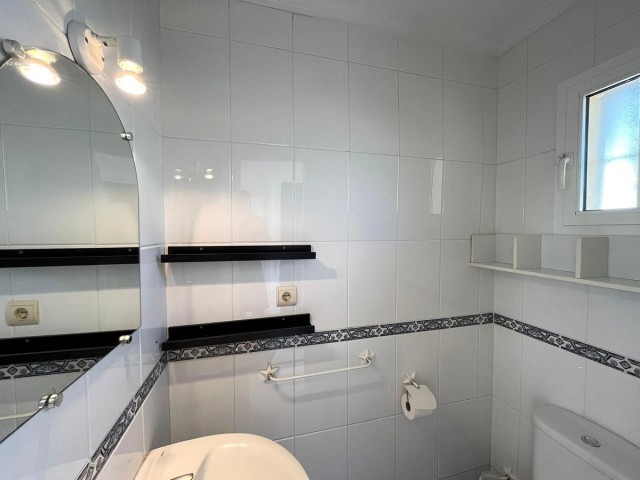 3 Bedrooms Townhouse in Estepona