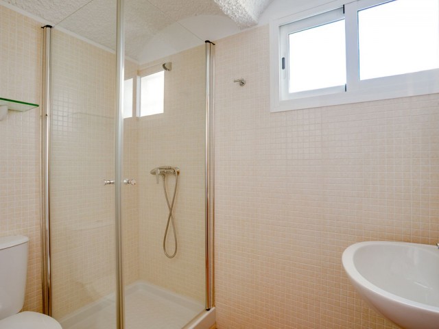 3 Bedrooms Villa in Estepona