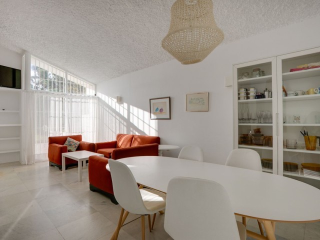 3 Sovrums Villa i Estepona