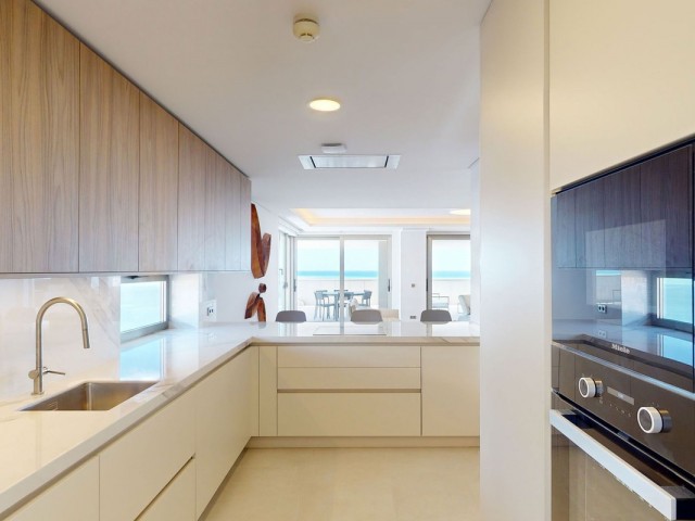 Penthouse avec 4 Chambres  à Málaga