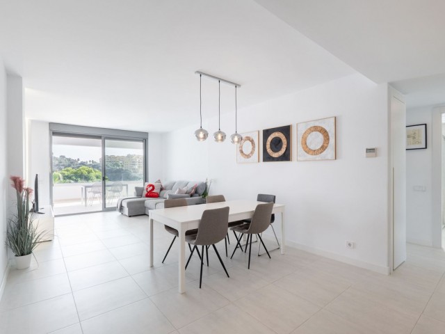 2 Bedrooms Apartment in Estepona