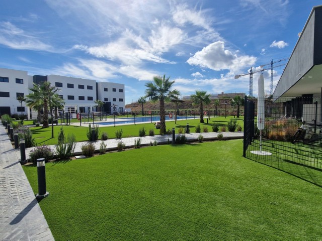 3 Bedrooms Apartment in Estepona