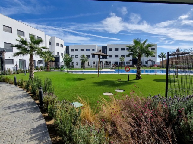 3 Bedrooms Apartment in Estepona