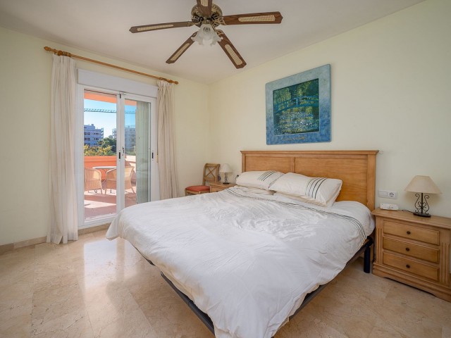 Appartement avec 3 Chambres  à El Faro