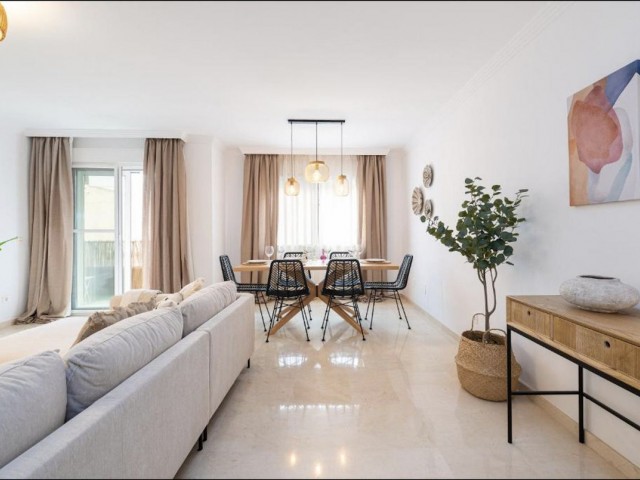 4 Bedrooms Apartment in Fuengirola