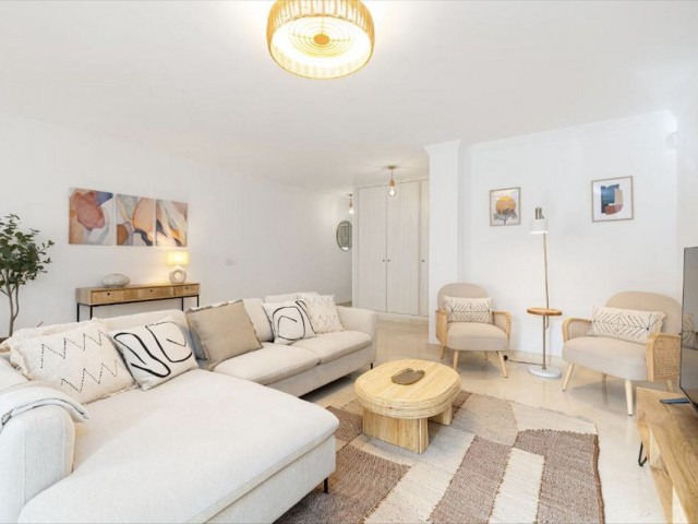 4 Bedrooms Apartment in Fuengirola