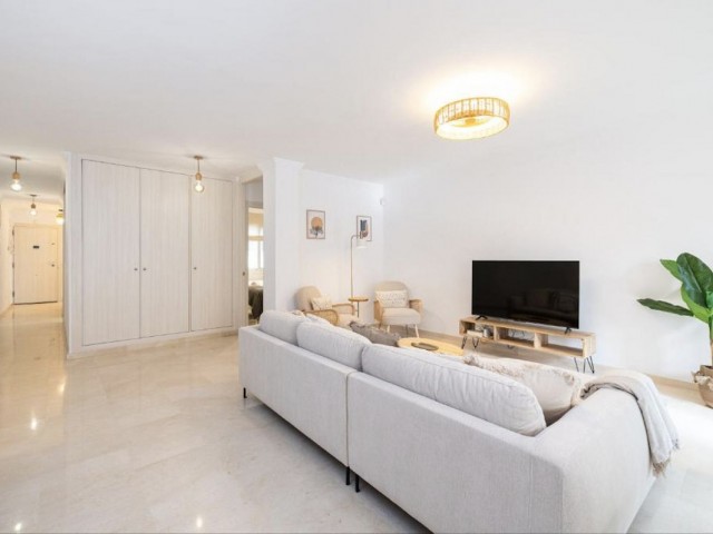 4 Bedrooms Apartment in Fuengirola