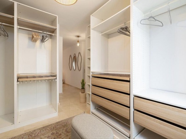 4 Bedrooms Apartment in Fuengirola