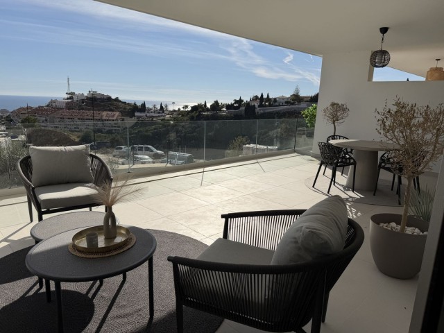 2 Bedrooms Apartment in Fuengirola