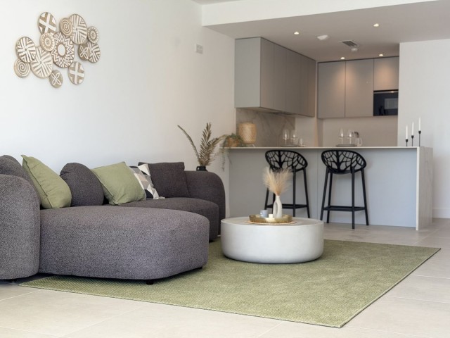 2 Bedrooms Apartment in Fuengirola