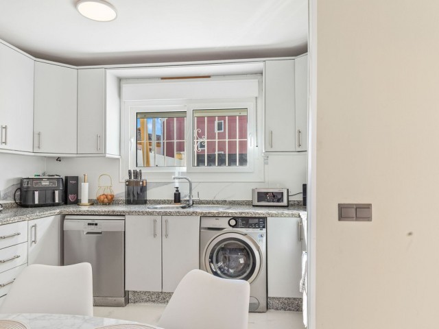 5 Bedrooms Townhouse in Manilva