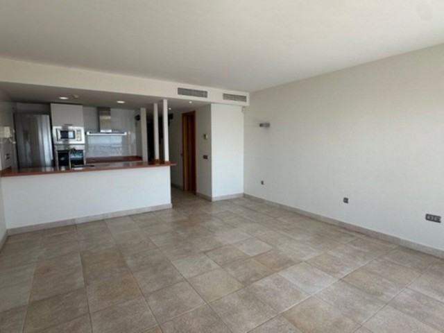 3 Bedrooms Apartment in Fuengirola