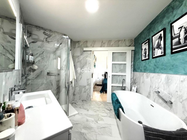 Penthouse in Elviria